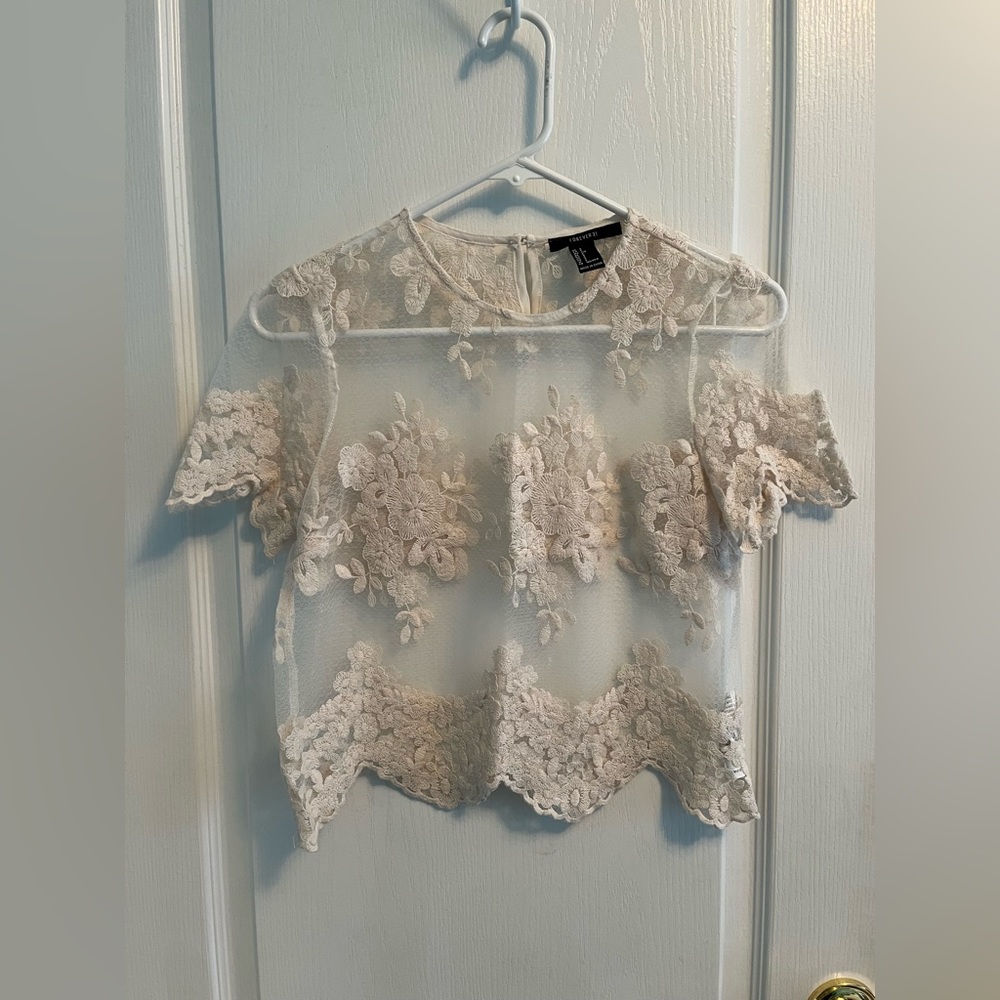 Forever 21 Short Sleeve Lace Blouse